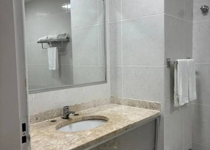 Fast10 City Hotel - Parque Harmonia, Estádio Beira Rio, Cais Embarcadero Hotel 3*