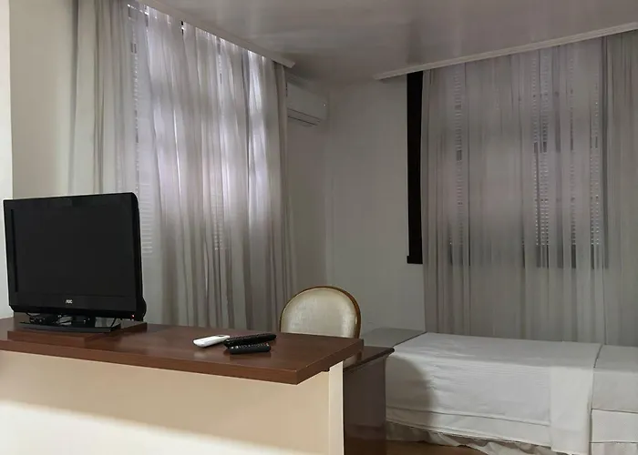 Fast10 City Hotel - Parque Harmonia, Estádio Beira Rio, Cais Embarcadero Hotel